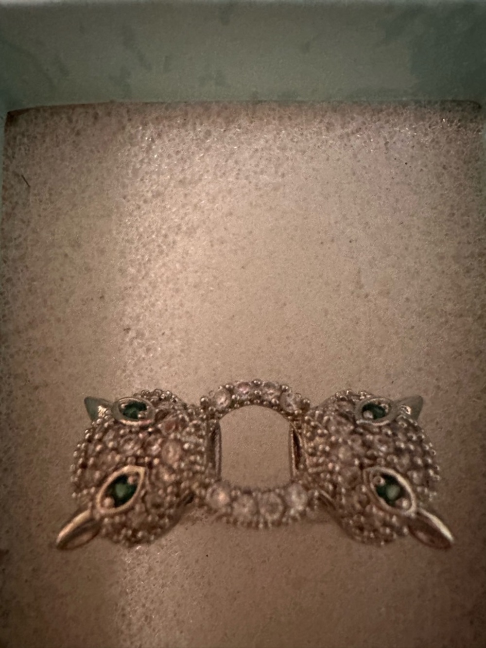 Silver Double-Headed Cat  Ring with Green Accent Stones - Picture 3 of 10